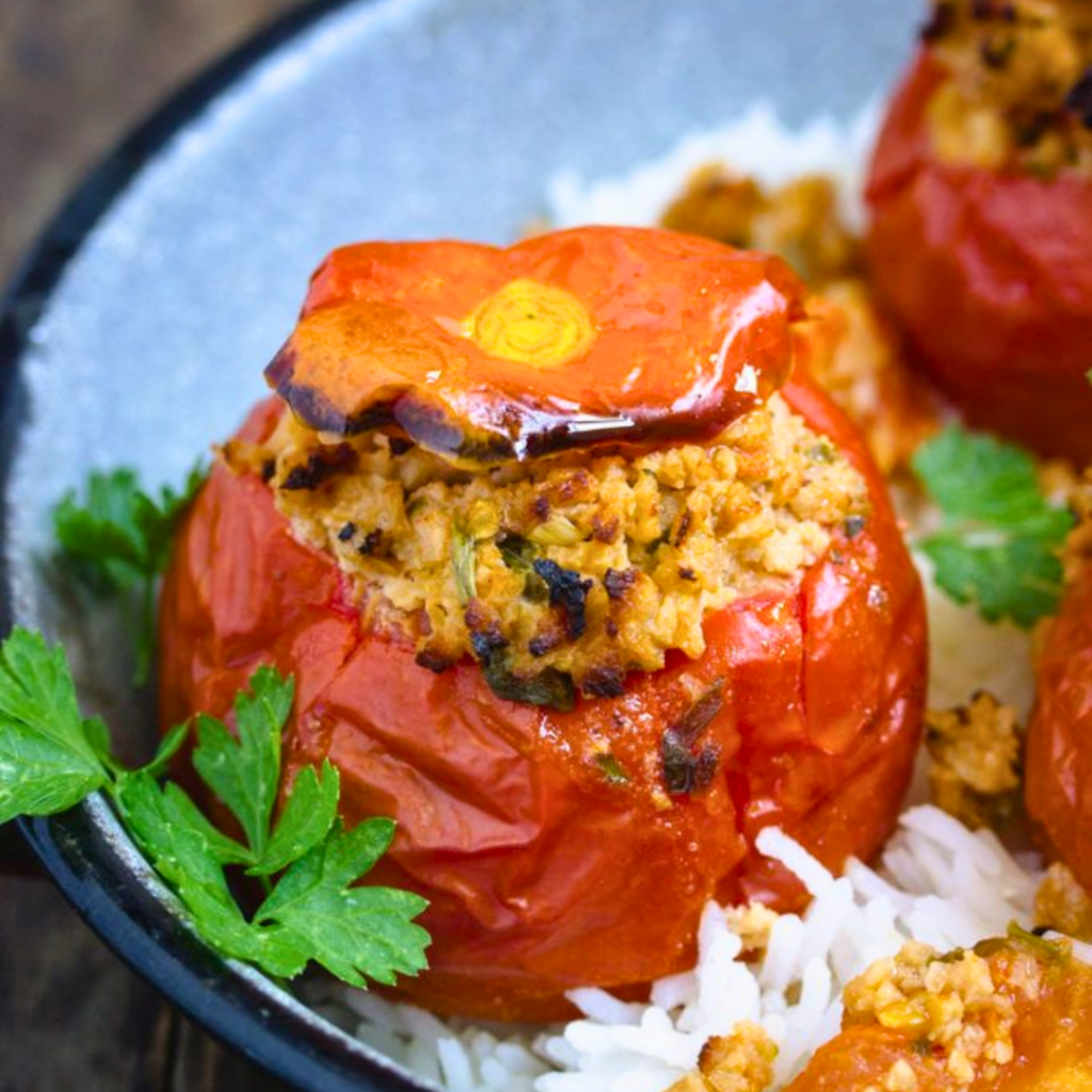 Tomate farcie avec du riz